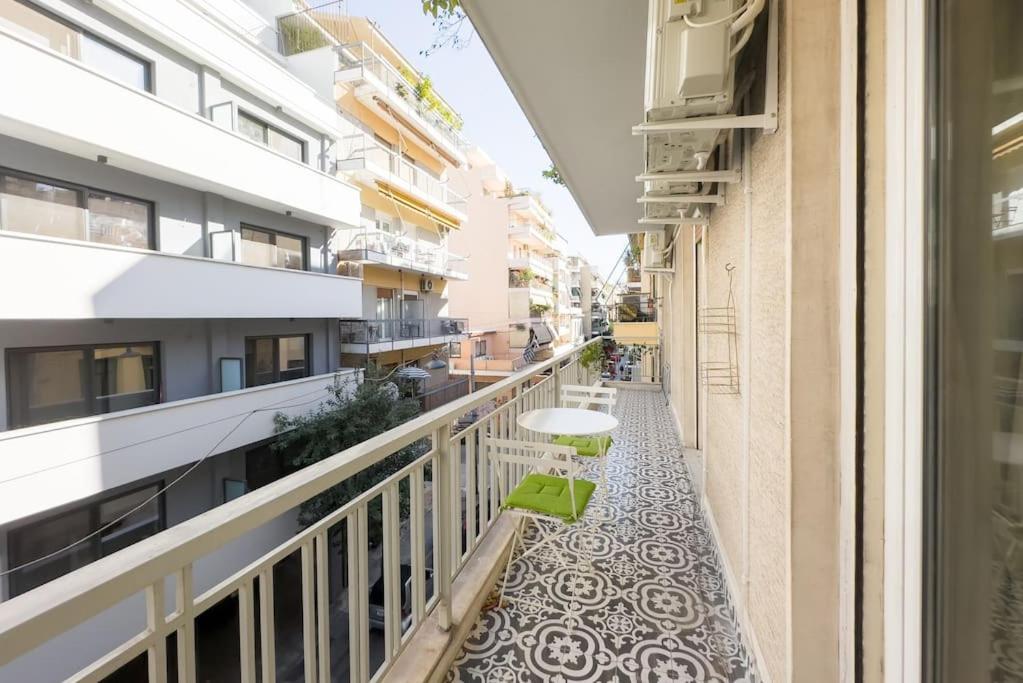 Spacious Urban Apt In The Heart Of Athen Eksteriør bilde