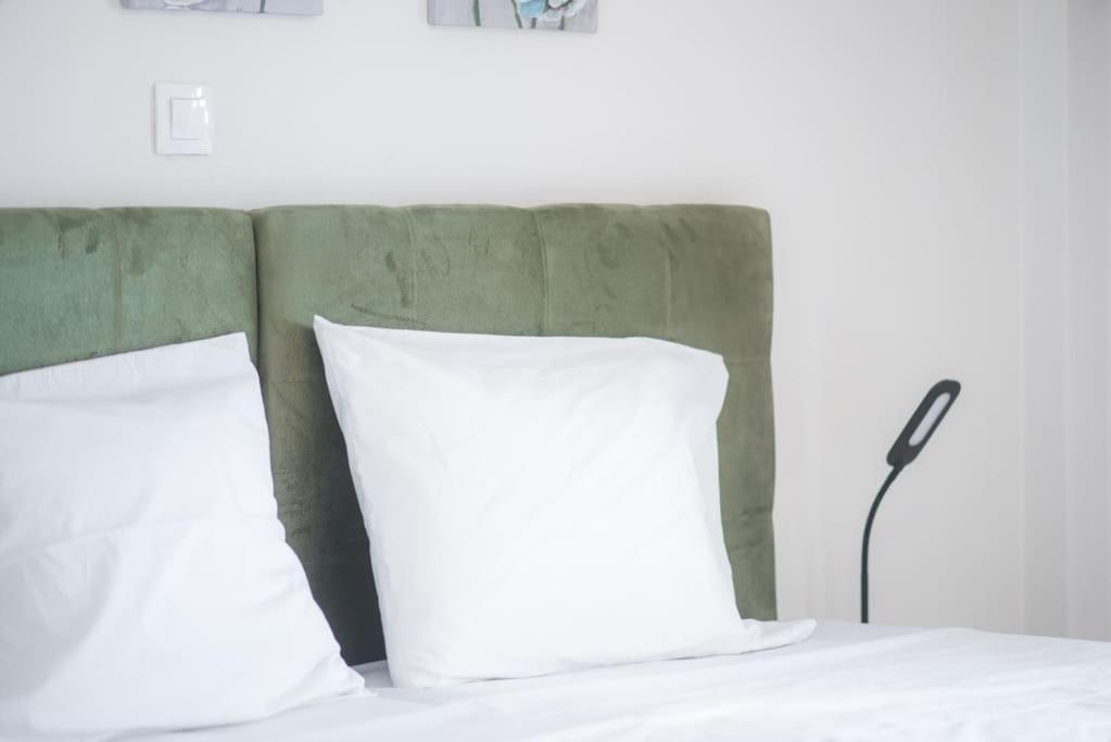 Spacious Urban Apt In The Heart Of Athen Eksteriør bilde